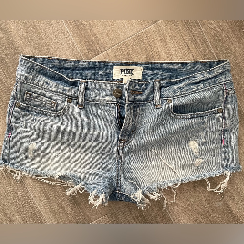 PINK low waist shorts
